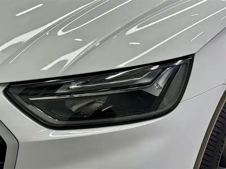 Audi Q5L 2022 45T Deluxe Elegant 9