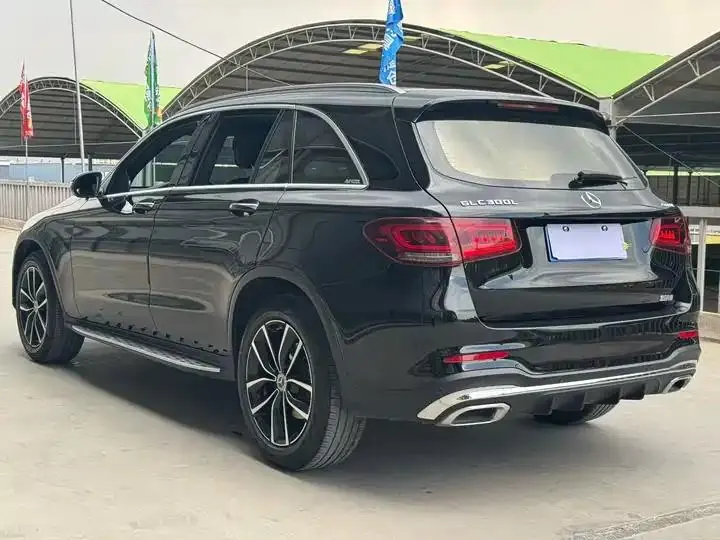 Mercedes Benz GLC 2022 GLC 260 L 4MATIC Luxury 4
