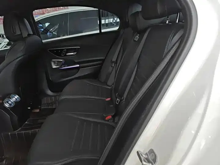 Mercedes Benz Class C 2024 to 3 C 260 L Sports Edition 17