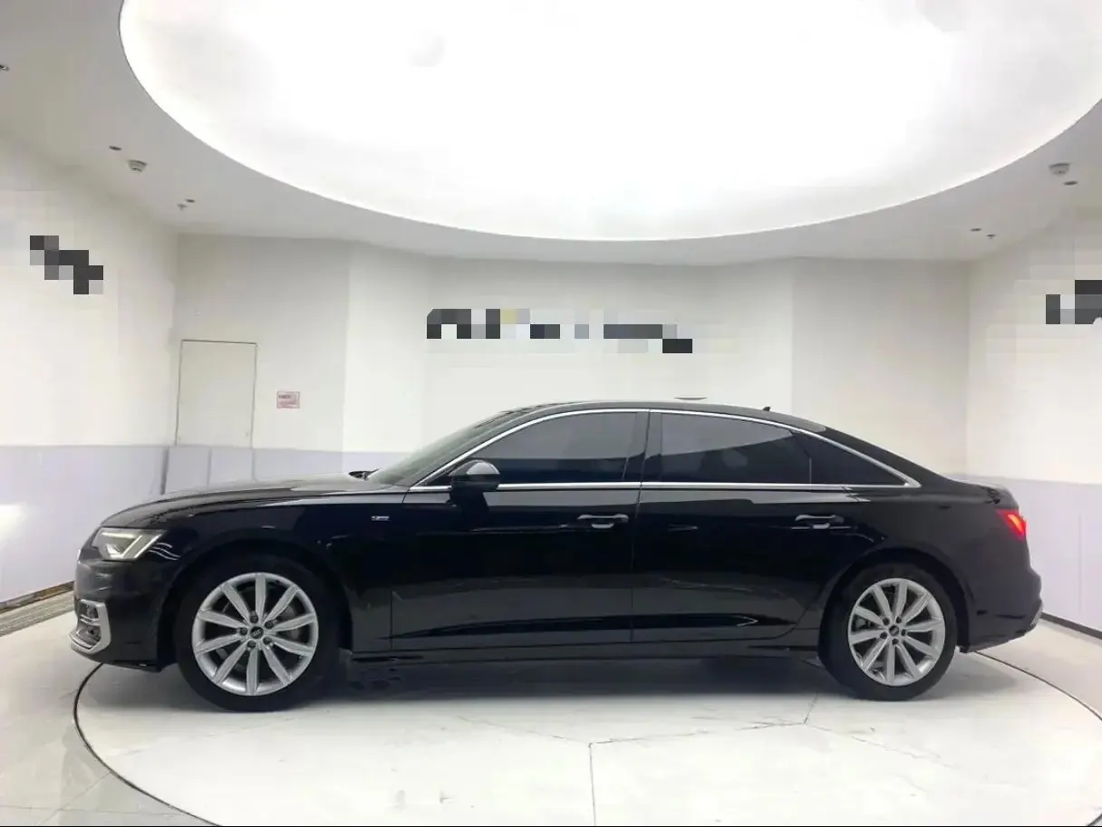Audi 2024 A6L 2.0TFSI 45TFSI Prestige Dynamic Edition, Automatic 3
