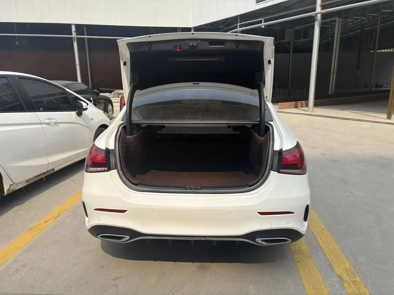 Mercedes Benz A- Class 2020 model facelift A 200 L Sport Sedan Luxury Edition 7