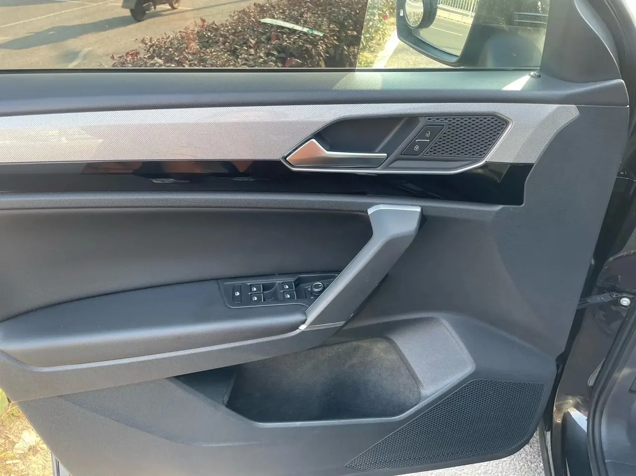 Tangyue 2019, 330 TSI, Front-Wheel Drive Luxury Edition, China V Emission Standard 14