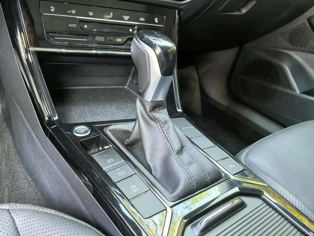 Volkswagen 2024 Passat 2.0TSI 380TSI Star Elite Edition Automatic 6