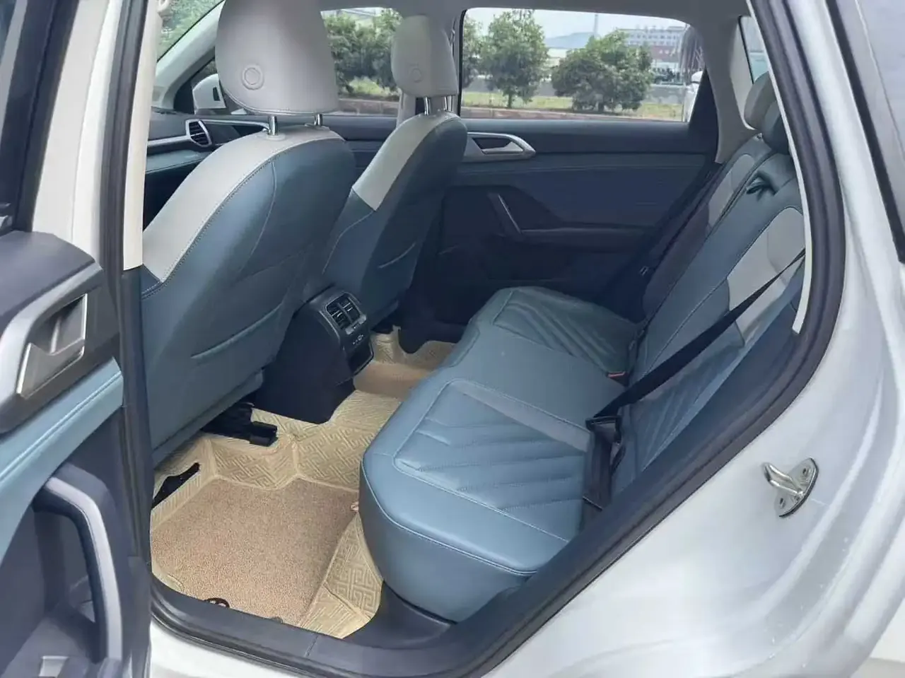 Volkswagen 2023 Tuyue 1.5TSI 300TSI Two-Drive Kyauk Moon Edition Automatic Gear 5