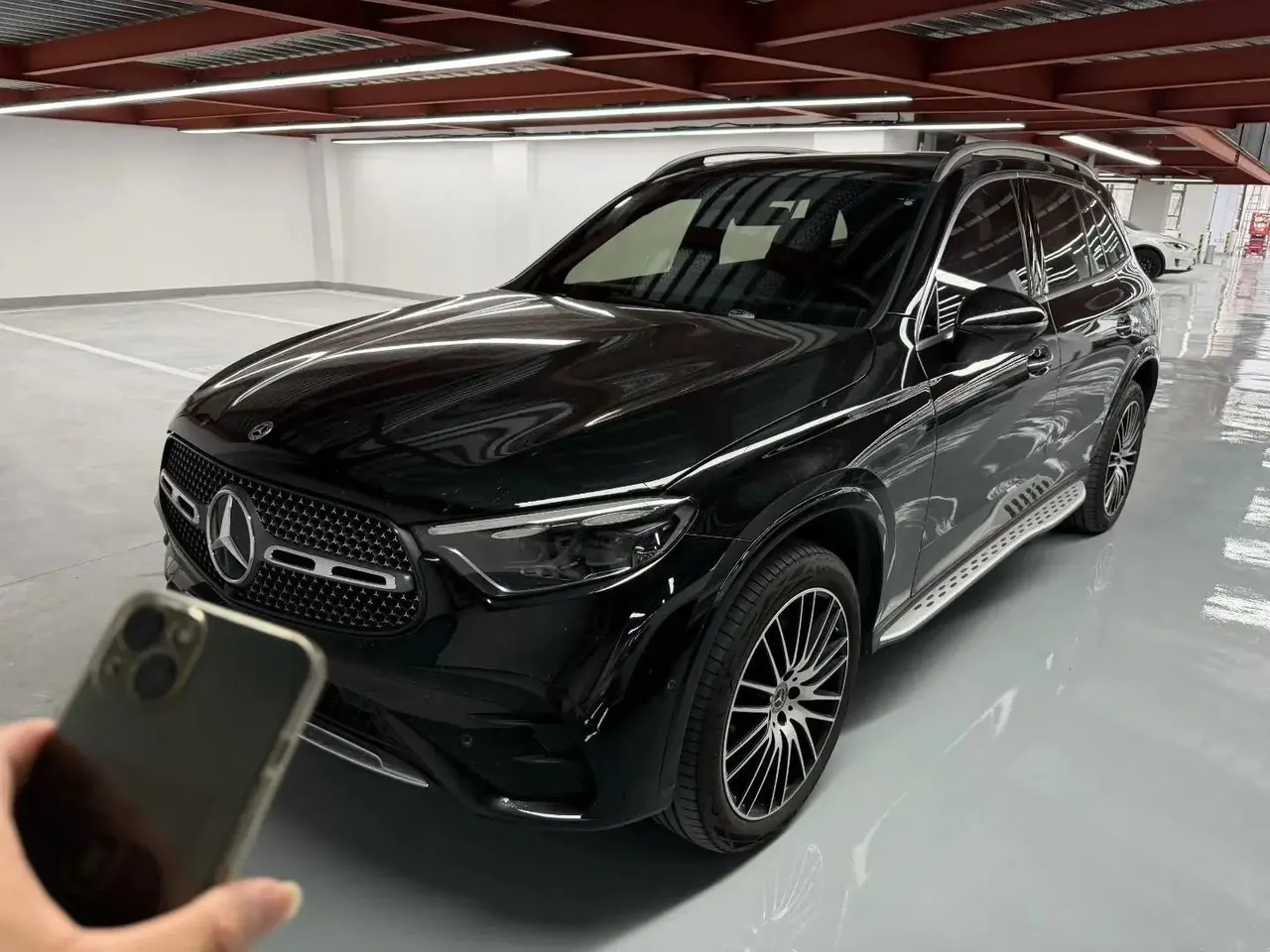 Mercedes Benz 2024 GLC 300 L 4MATIC 48V 2.0T Sporty 5-Seater Automatic - View 1