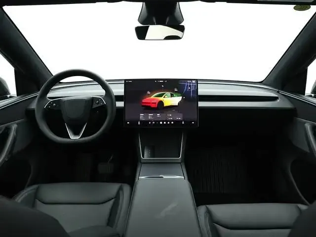 Tesla 2026 Model Y Rear-Wheel-Drive Automatic 3