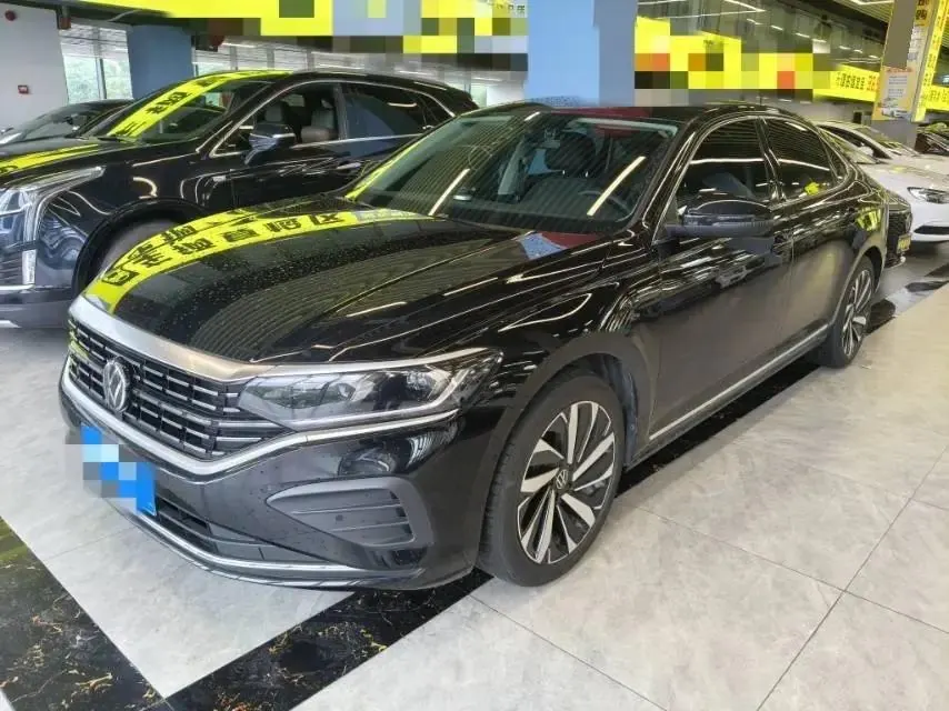 Volkswagen 2024 Passat 2.0TSI 380TSI Elite Edition Automatic - View 1