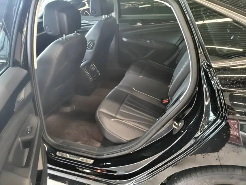 Volkswagen 2024 Passat 2.0TSI 380TSI Elite Edition Automatic 5
