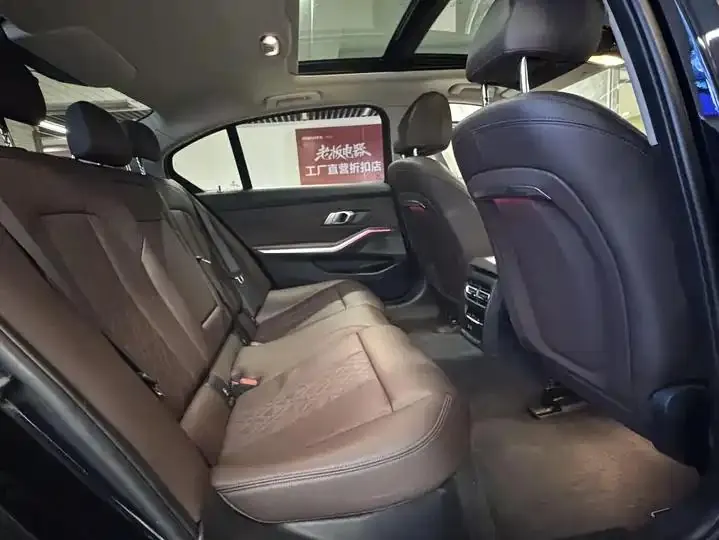 BMW i3 2024 eDrive 35 L 3
