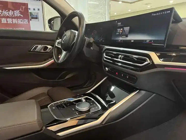 BMW i3 2024 eDrive 35 L 4