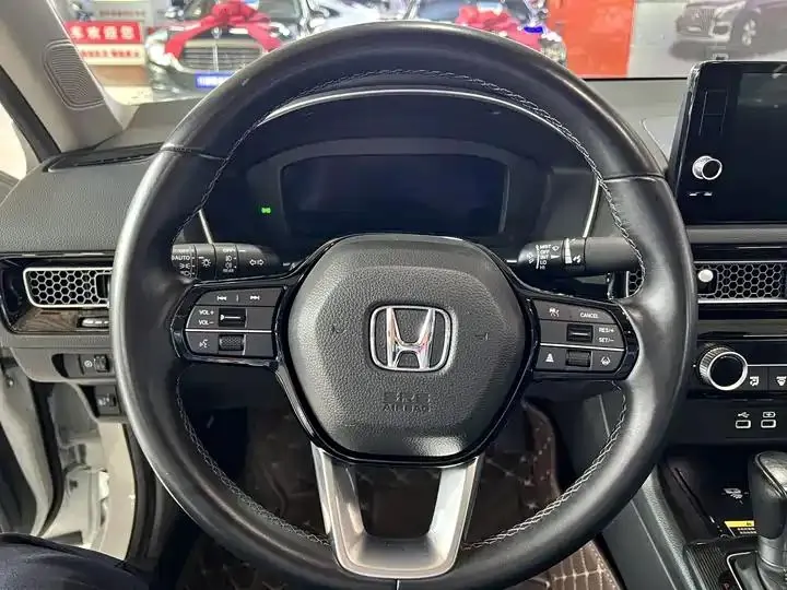 Civic 2023 240TURBO CVT Control C Special Edition 3