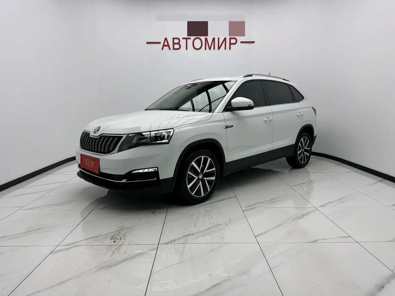 Open image lightbox: Komik 2023 to 1.5L Auto Comfortable Edition
