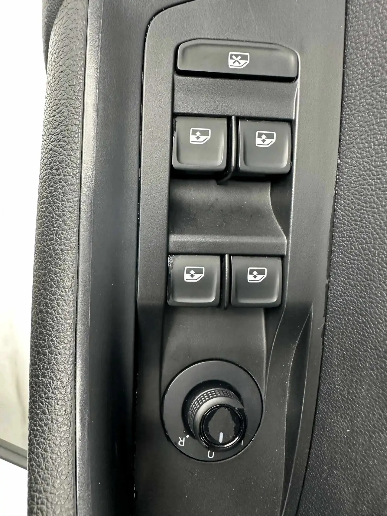Komik 2023 to 1.5L Auto Comfortable Edition 11