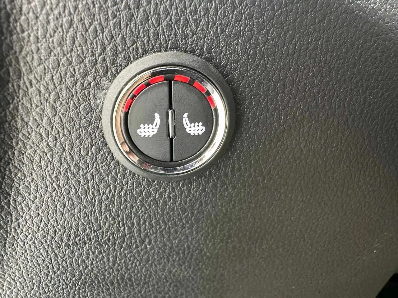 Komik 2023 to 1.5L Auto Comfortable Edition 13