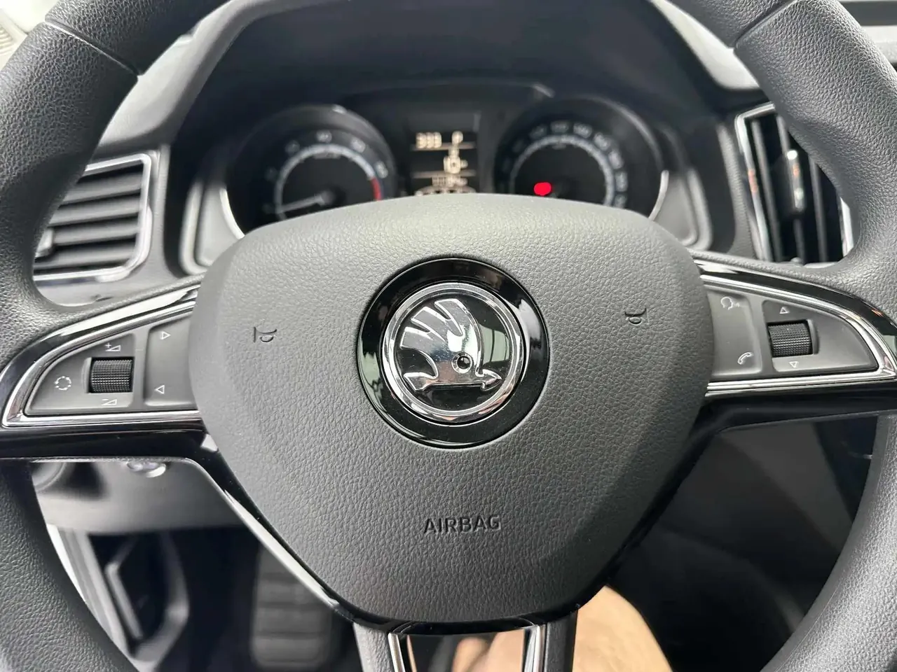 Komik 2023 to 1.5L Auto Comfortable Edition 14