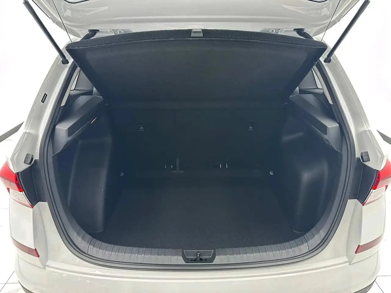 Komik 2023 to 1.5L Auto Comfortable Edition 16