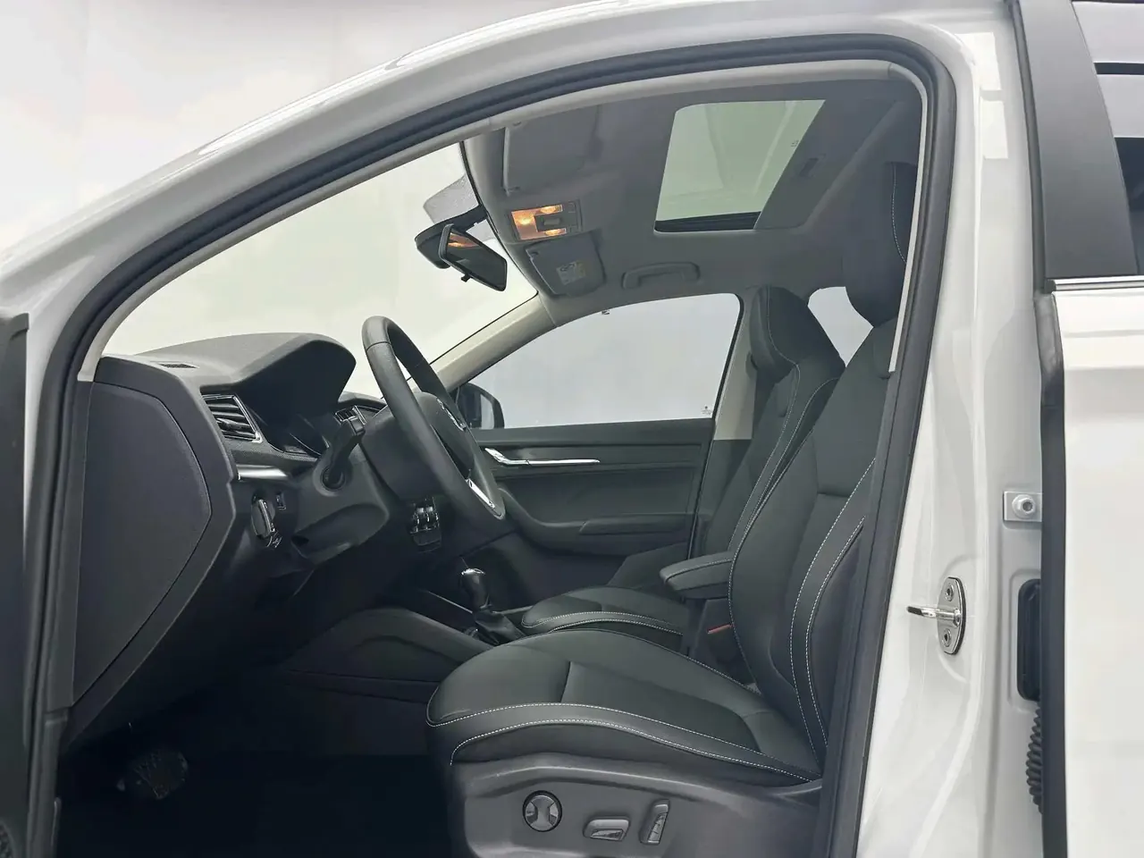 Komik 2023 to 1.5L Auto Comfortable Edition 5
