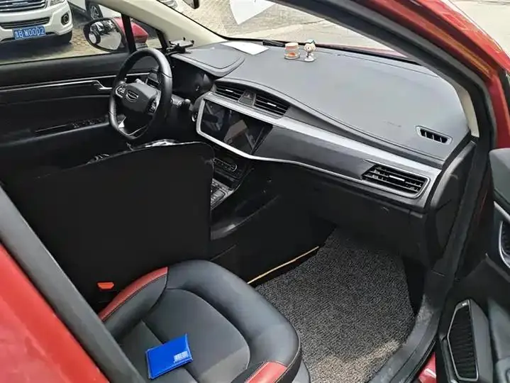 Emgrand GS 2020 1.4T CVT Ya 8