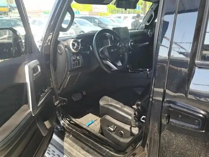 Beijing BJ40 2019 PLUS 2.3T Automatic Four-wheel Drive Excellence Edition Country VI 15