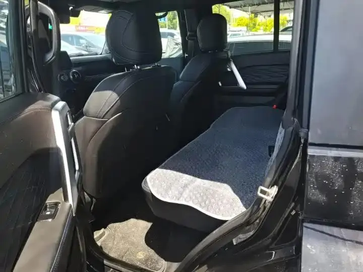 Beijing BJ40 2019 PLUS 2.3T Automatic Four-wheel Drive Excellence Edition Country VI 17