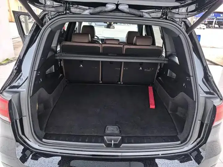 Mercedes Benz GLB 2021 model GLB 200 Sport version 11