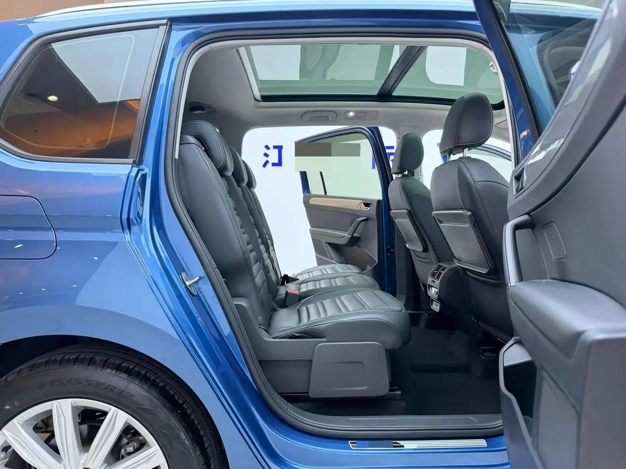 Touran 2021 Touran L 280TSI DSG Comfort Edition 7 15