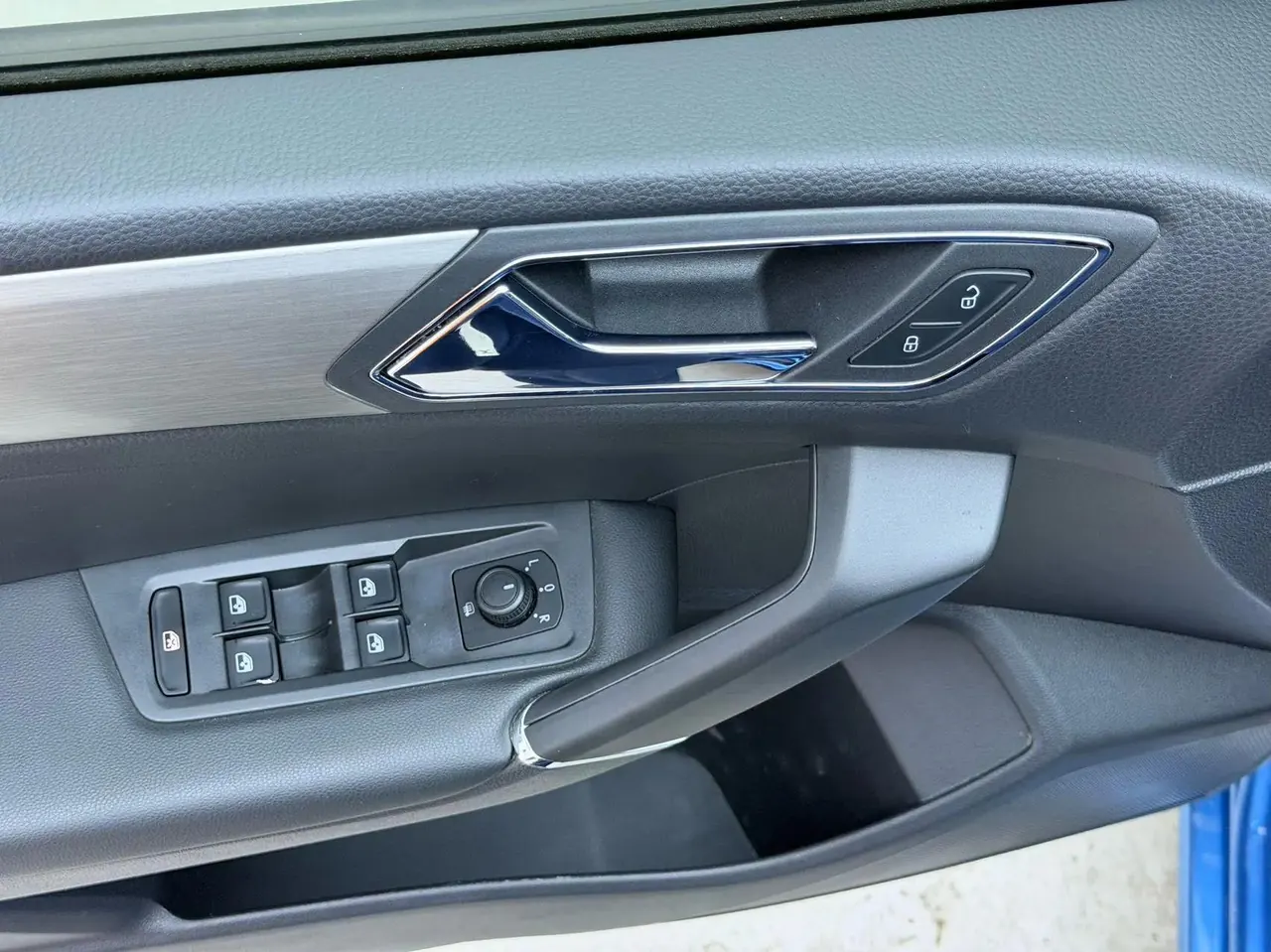 Touran 2021 Touran L 280TSI DSG Comfort Edition 7 4