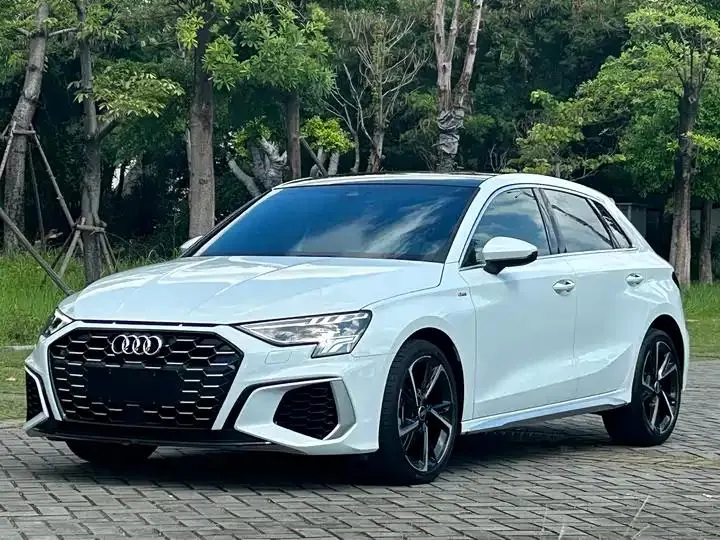 Audi A3 2022 Sportback 35 TFSI Fashion Sport - View 1
