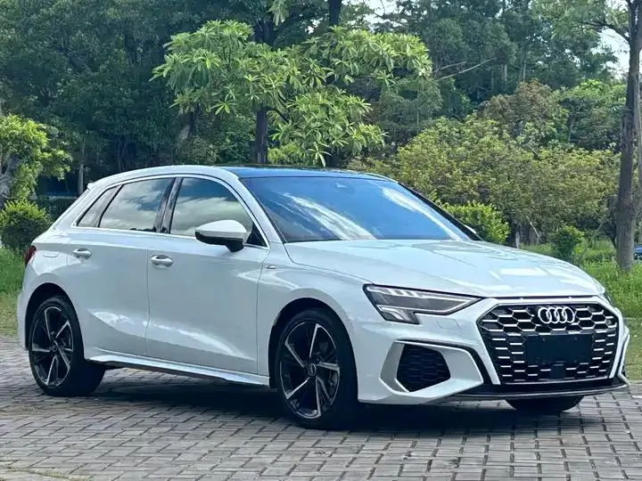 Audi A3 2022 Sportback 35 TFSI Fashion Sport 3