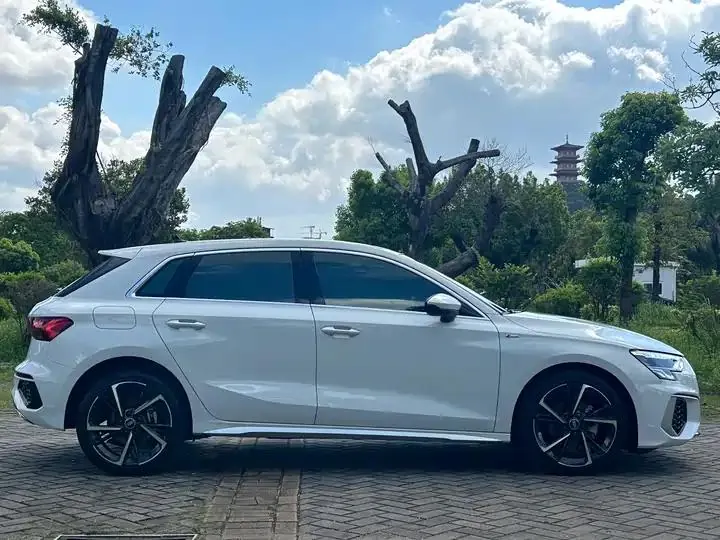 Audi A3 2022 Sportback 35 TFSI Fashion Sport 7