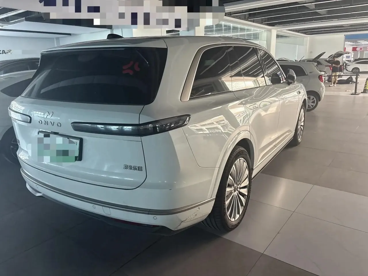ONVO 2025 L90 Max six-seat automatic gear 6