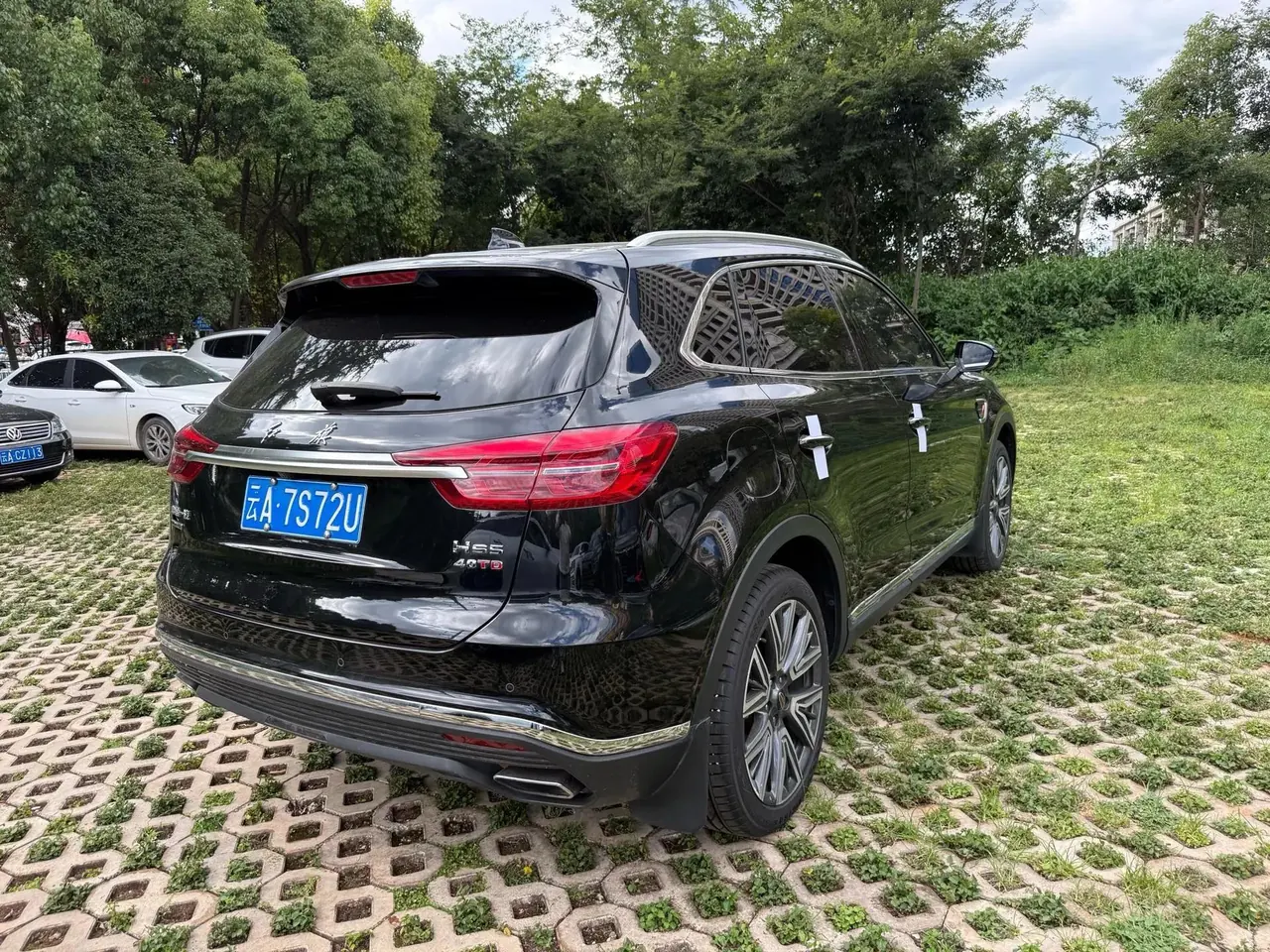 HongQi HS5 2022 2.0T Smart Flag Enjoy Four-wheel Drive Edition 14