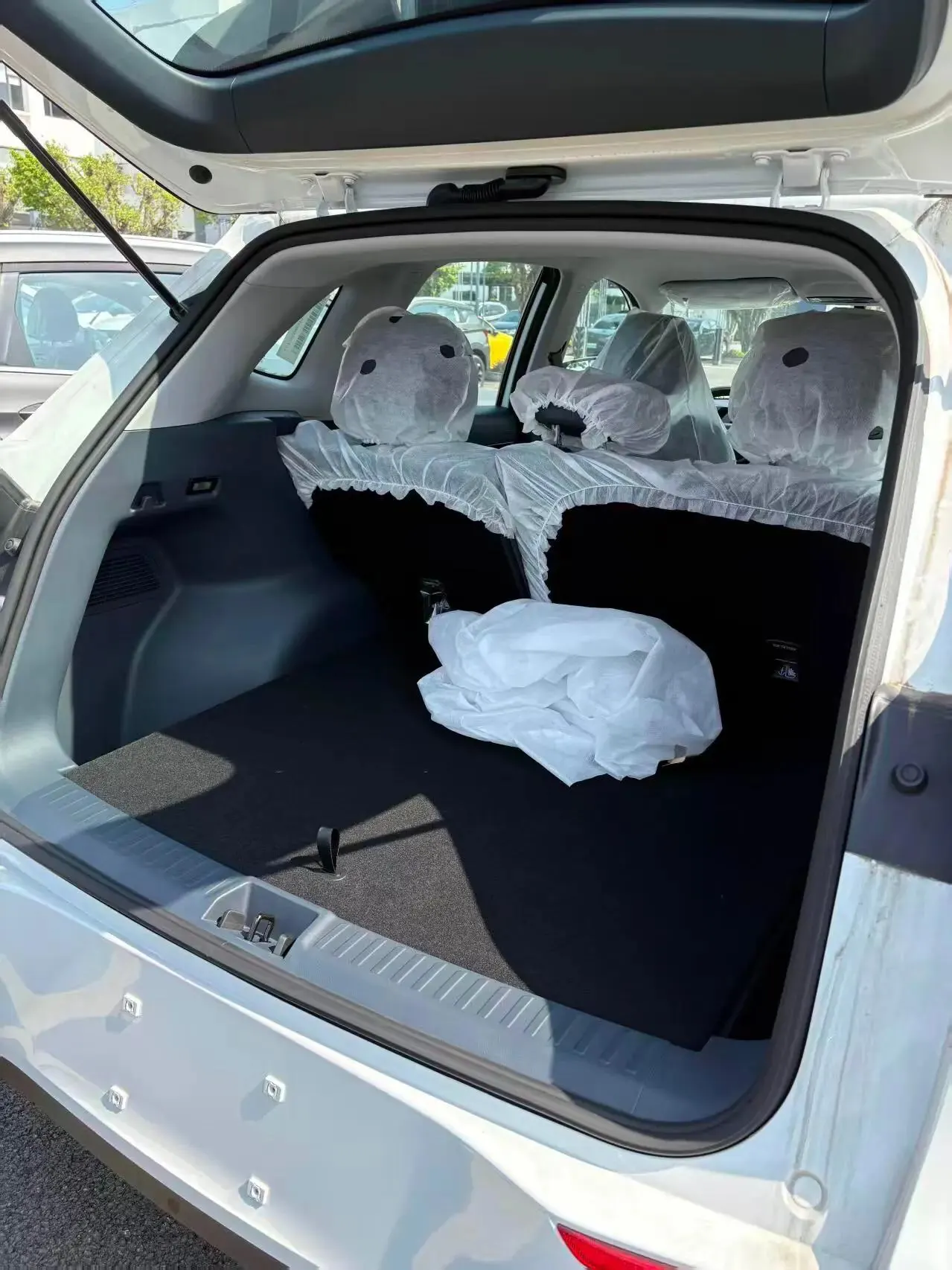 Geely Galaxy 2026 Model E5 530km Launch Edition Automatic 4