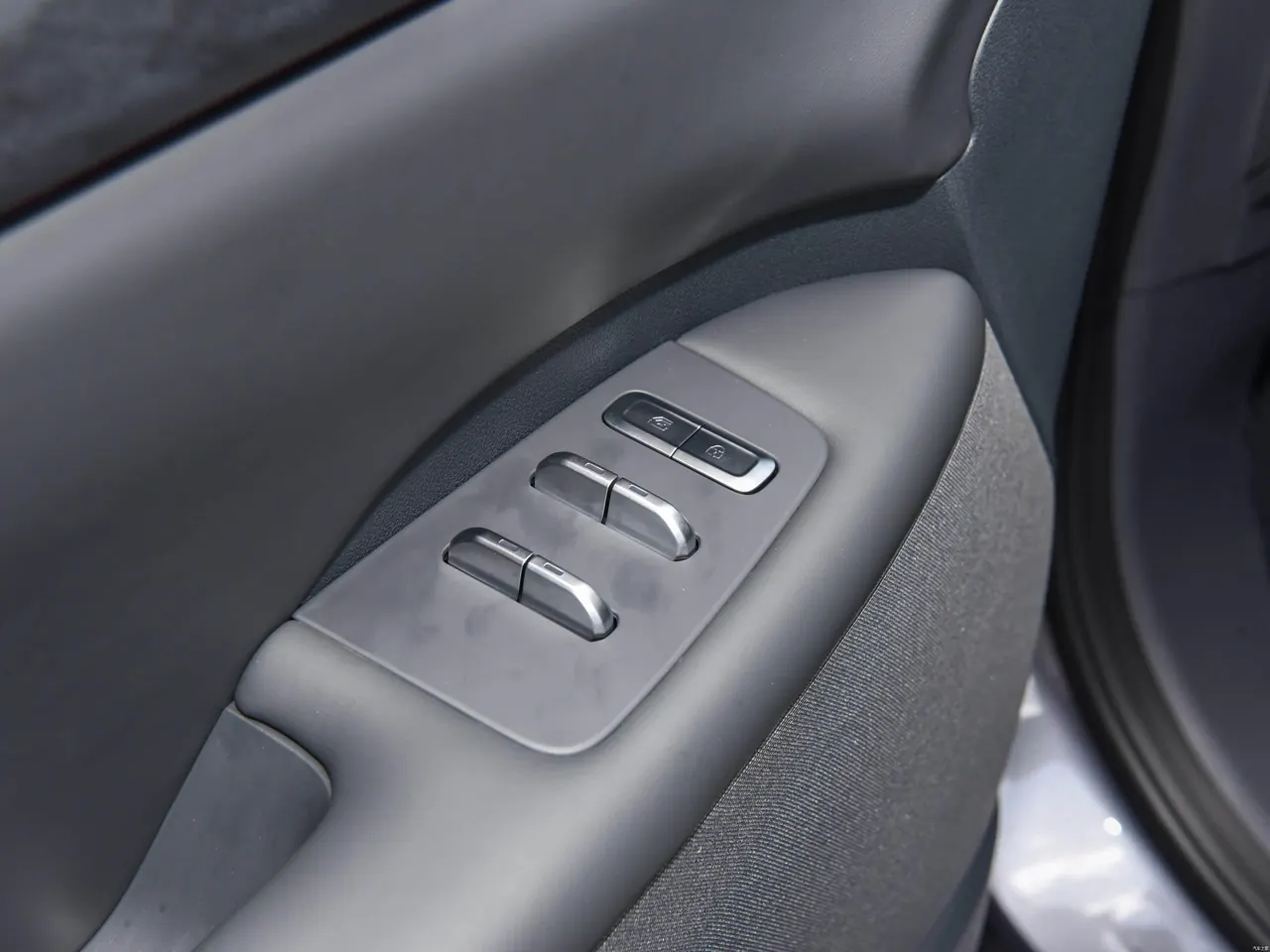 Eπ 008 2026 Six-seat Home Edition 13
