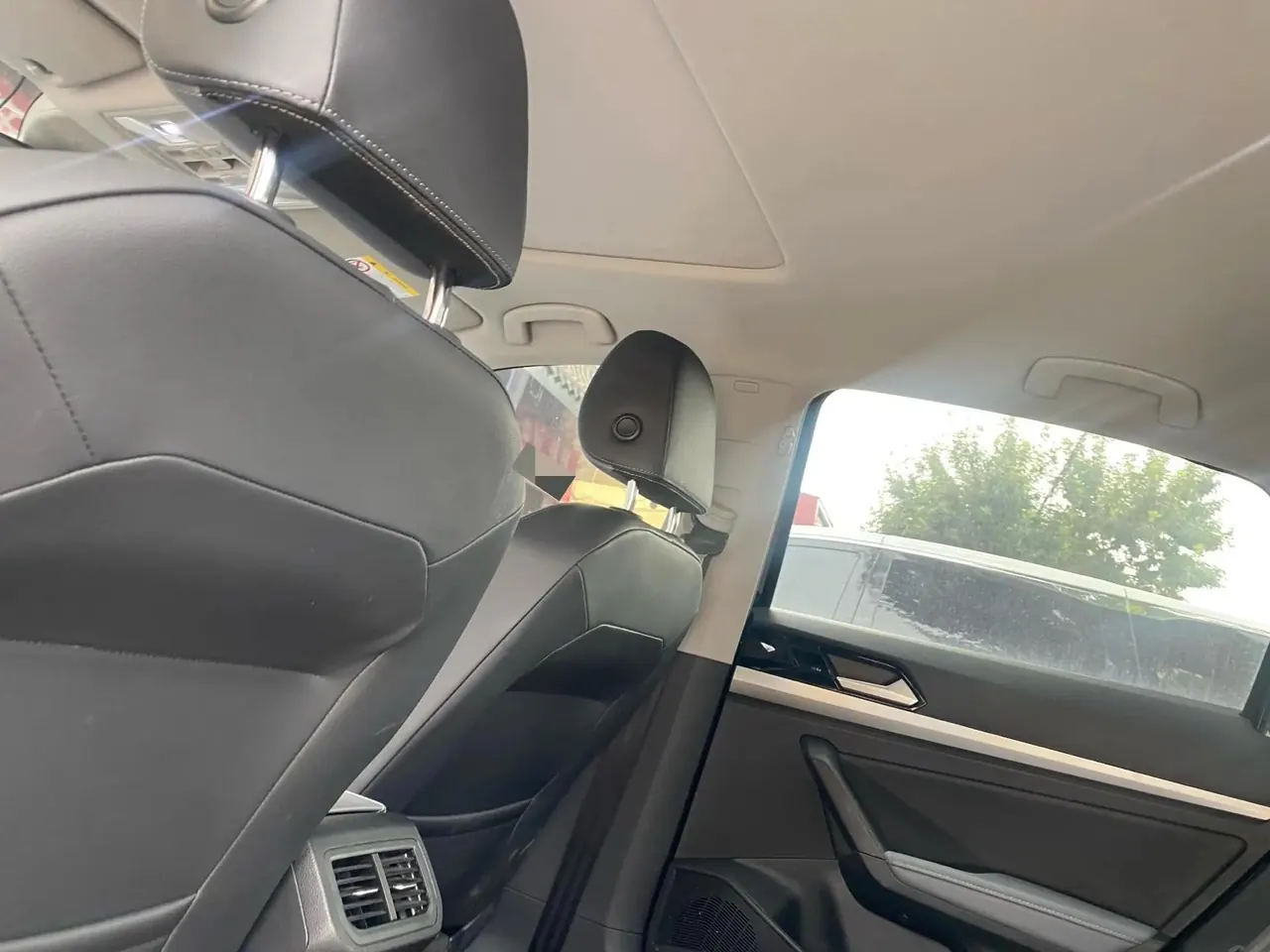 Volkswagen 2023 LaVida 1.5 Star 5 Million Edition Automatic Gear 2