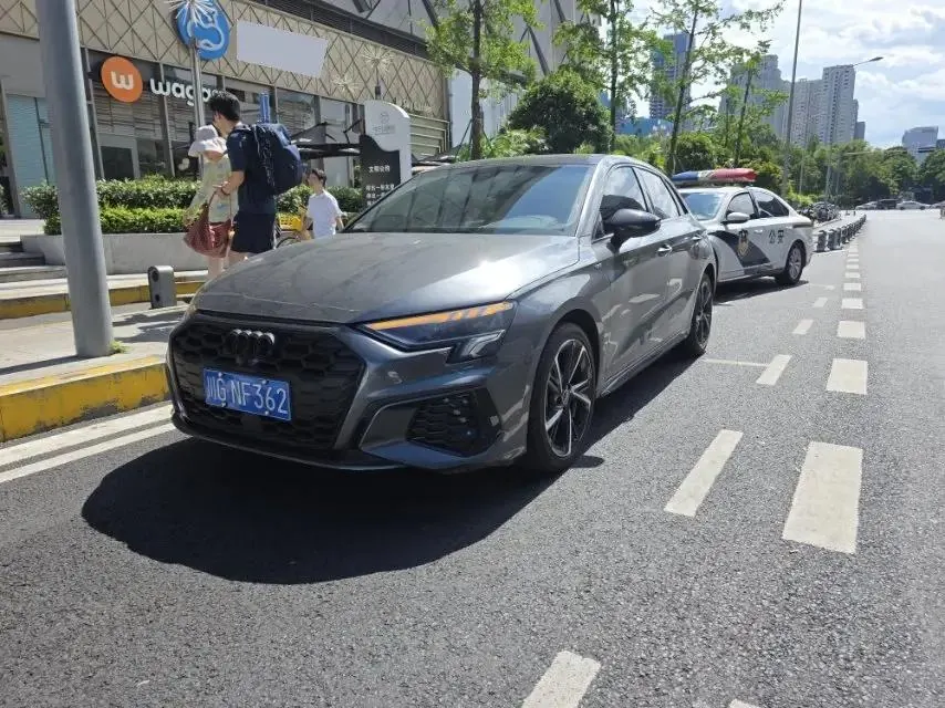 Audi 2024 A3 Sportback 1.4TFSI 35TFSI Fashion Sports Automatic - View 1