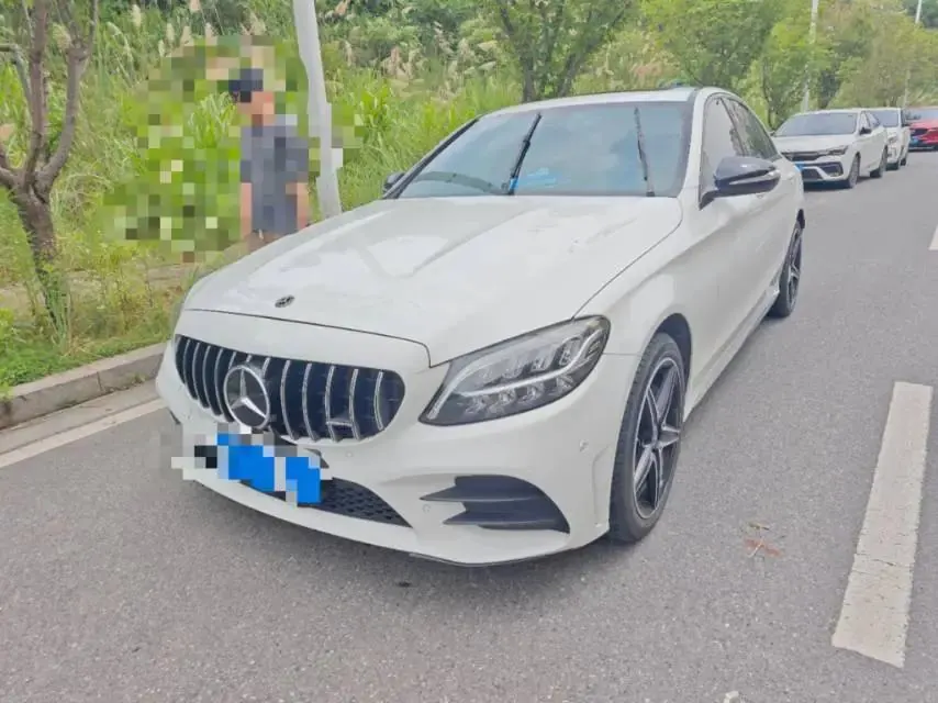 Mercedes Benz Class C 2020 to Class C 260 Sports Edition - View 1