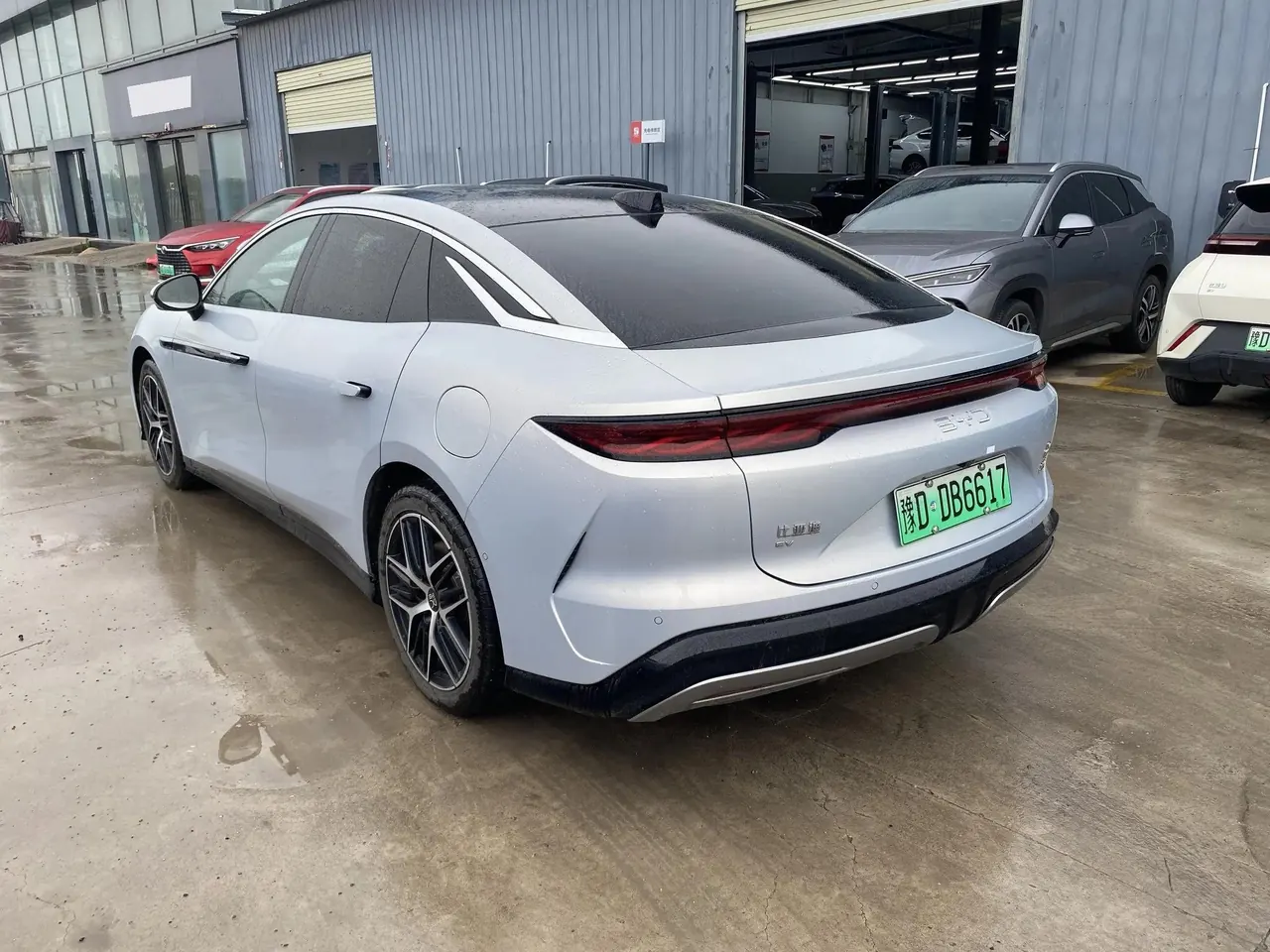 Han L 2025 EV four-wheel drive laser Radar flagship 4
