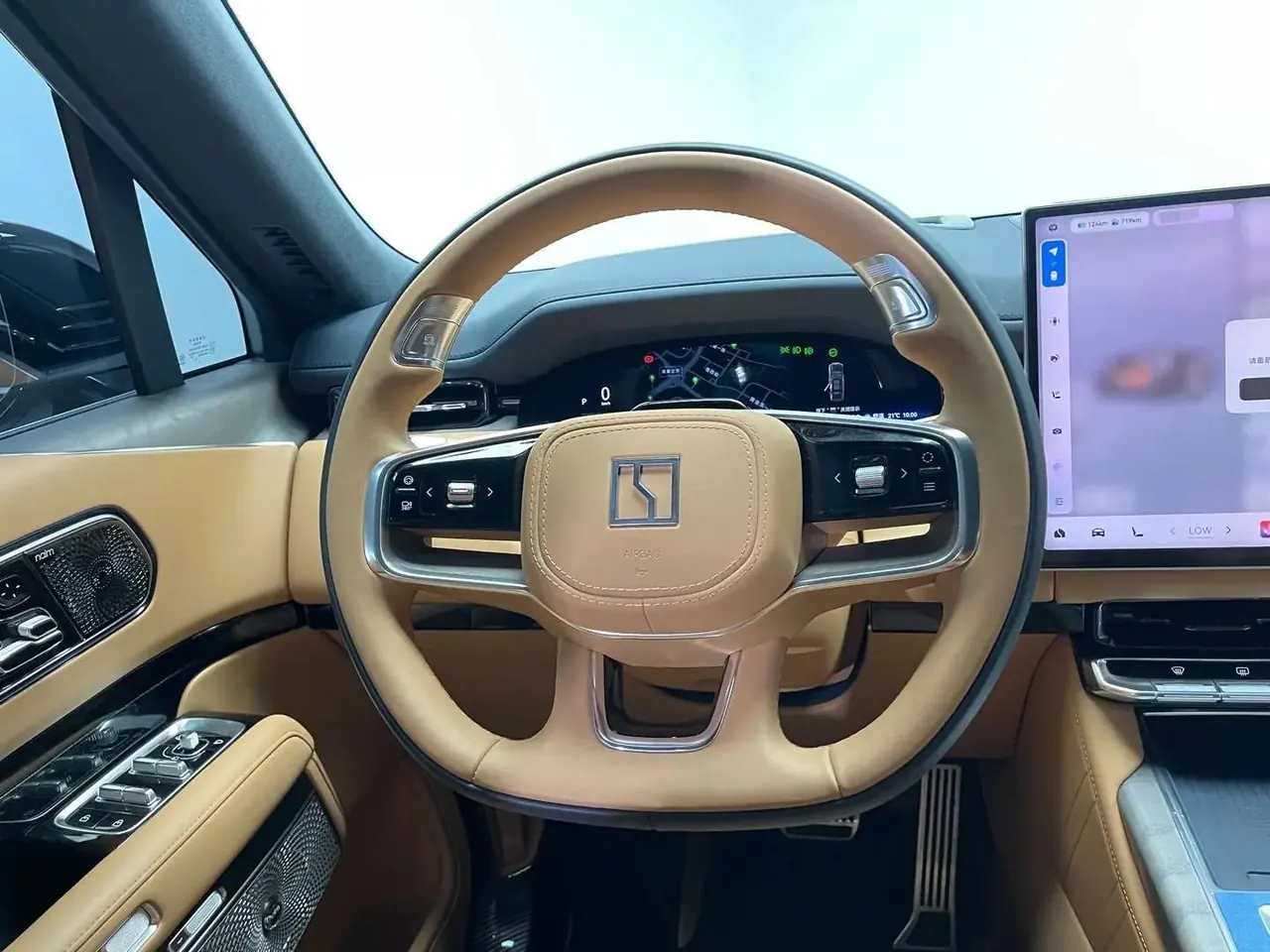 Zeekr 2025 Zeekr 9X 2.0T Ultra Edition 70kWh Automatic Gear 7