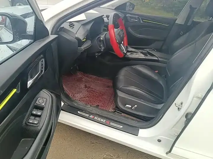 Roewe i5 2021 1.5L CVT Star Edition 16