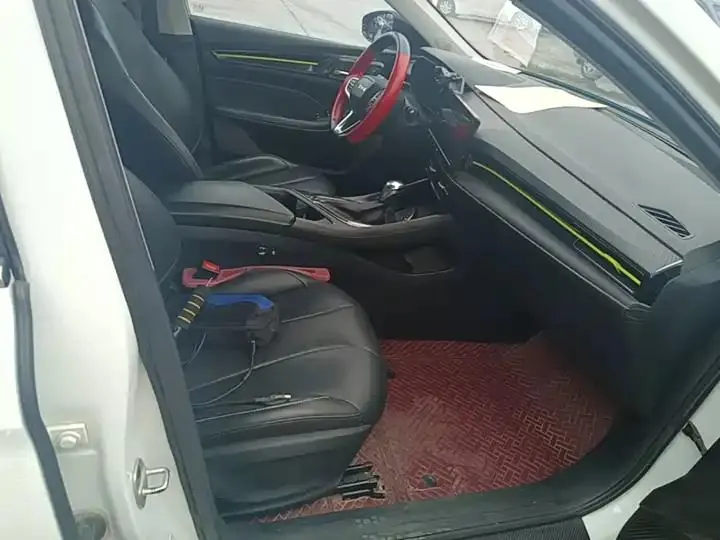 Roewe i5 2021 1.5L CVT Star Edition 25