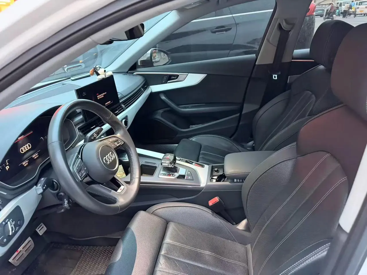 Audi A4L 2020 model 40 TFSI Luxury Dynamic Edition 6