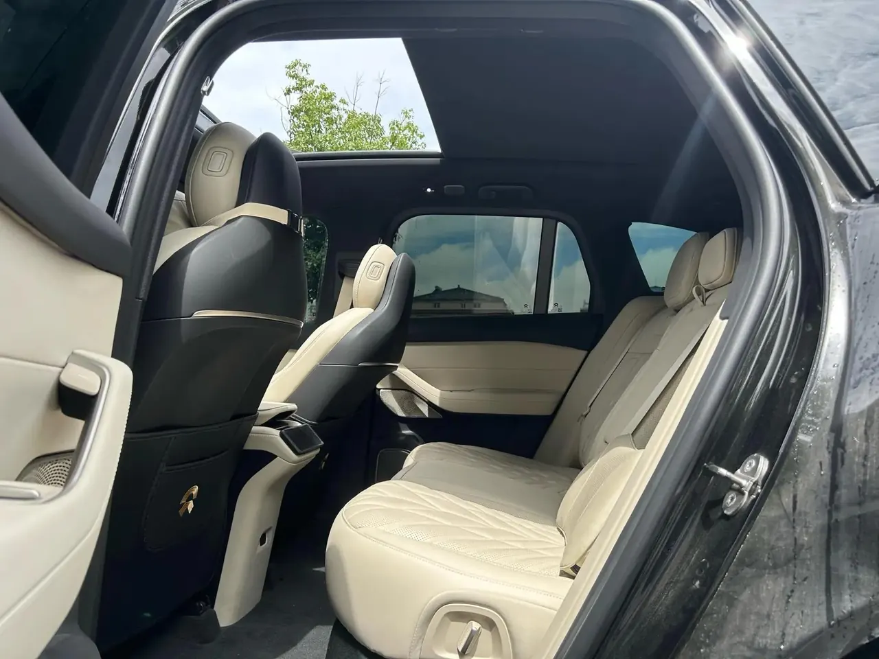 NIO 2025 ES6 75kWh automatic transmission 7