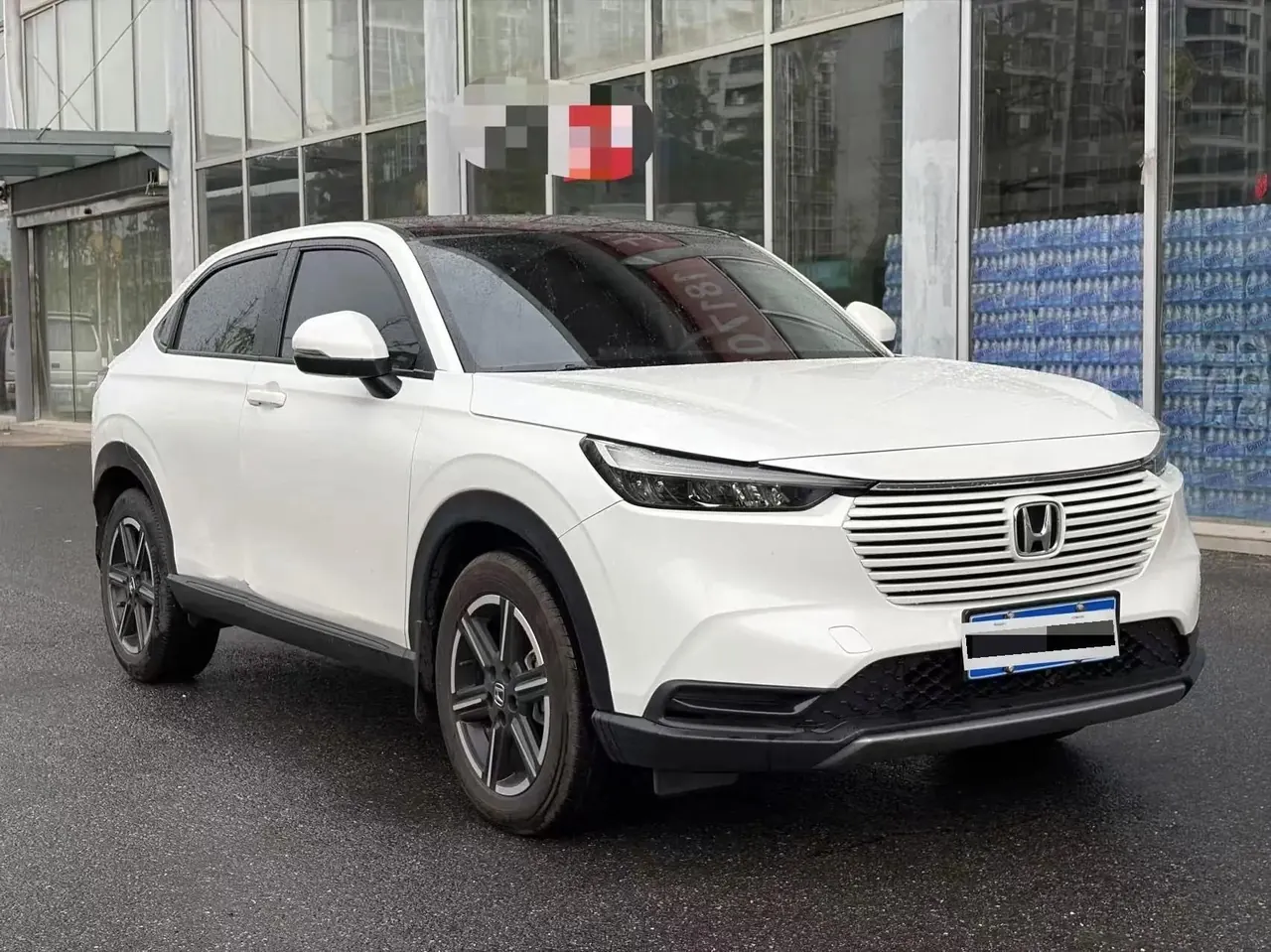 Vezel 2023, 1.5L CVT Mid-Grade Model 2