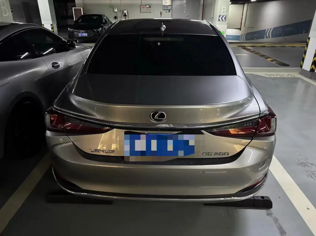 Lexus ES 2020 200 Excellence Edition 6