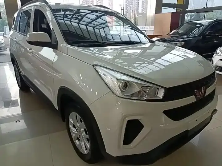 WuLing Hongguang S3 2019 1.5L Manual Standard Country VI 4