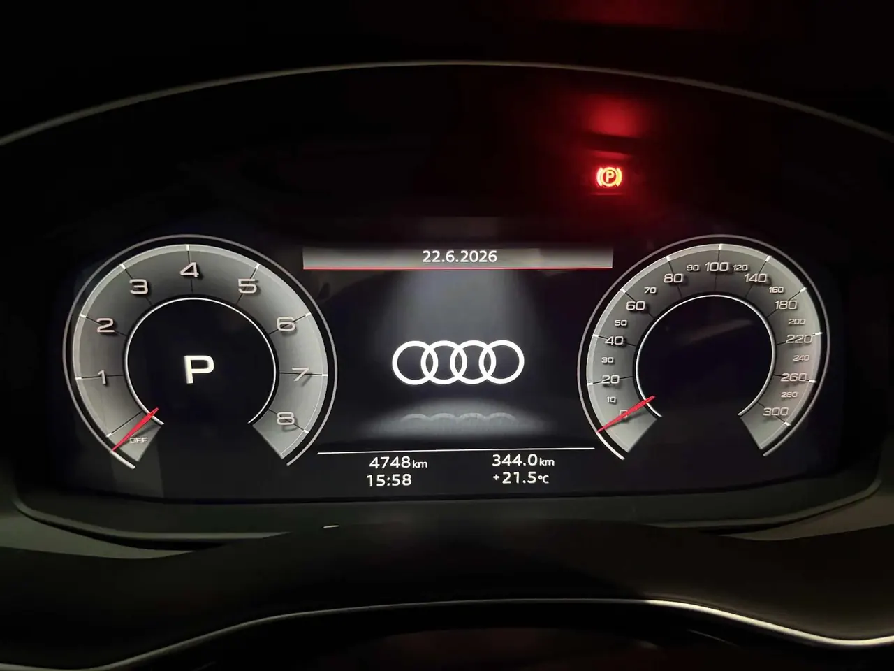 Audi Q7 (Imported) 2023 Q7 2.0TFSI 45TFSI Quattro S line Sport Automatic 10