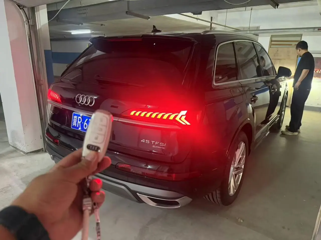 Audi Q7 (Imported) 2023 Q7 2.0TFSI 45TFSI Quattro S line Sport Automatic 6