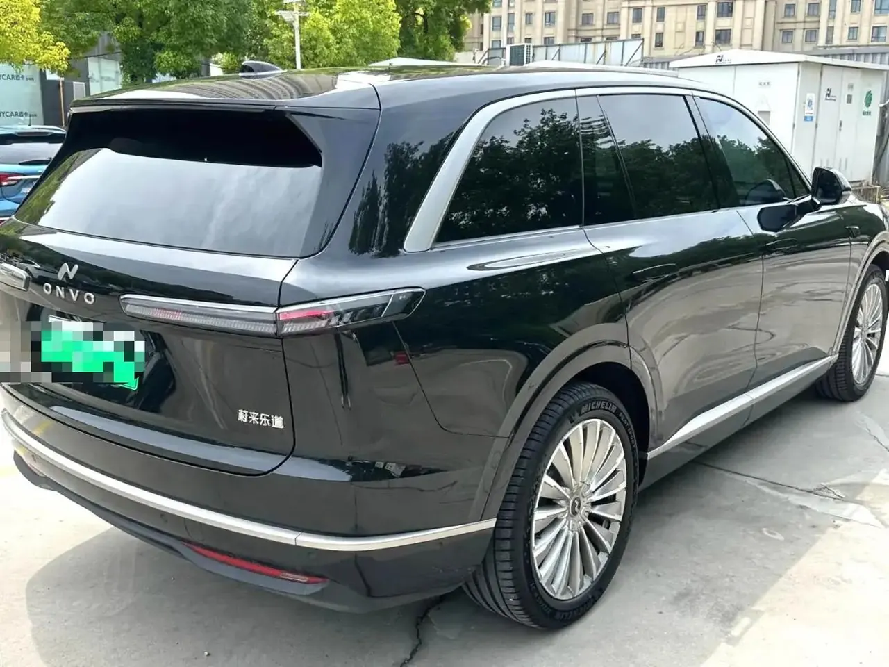 ONVO 2025 L90 Max six-seat automatic gear 9