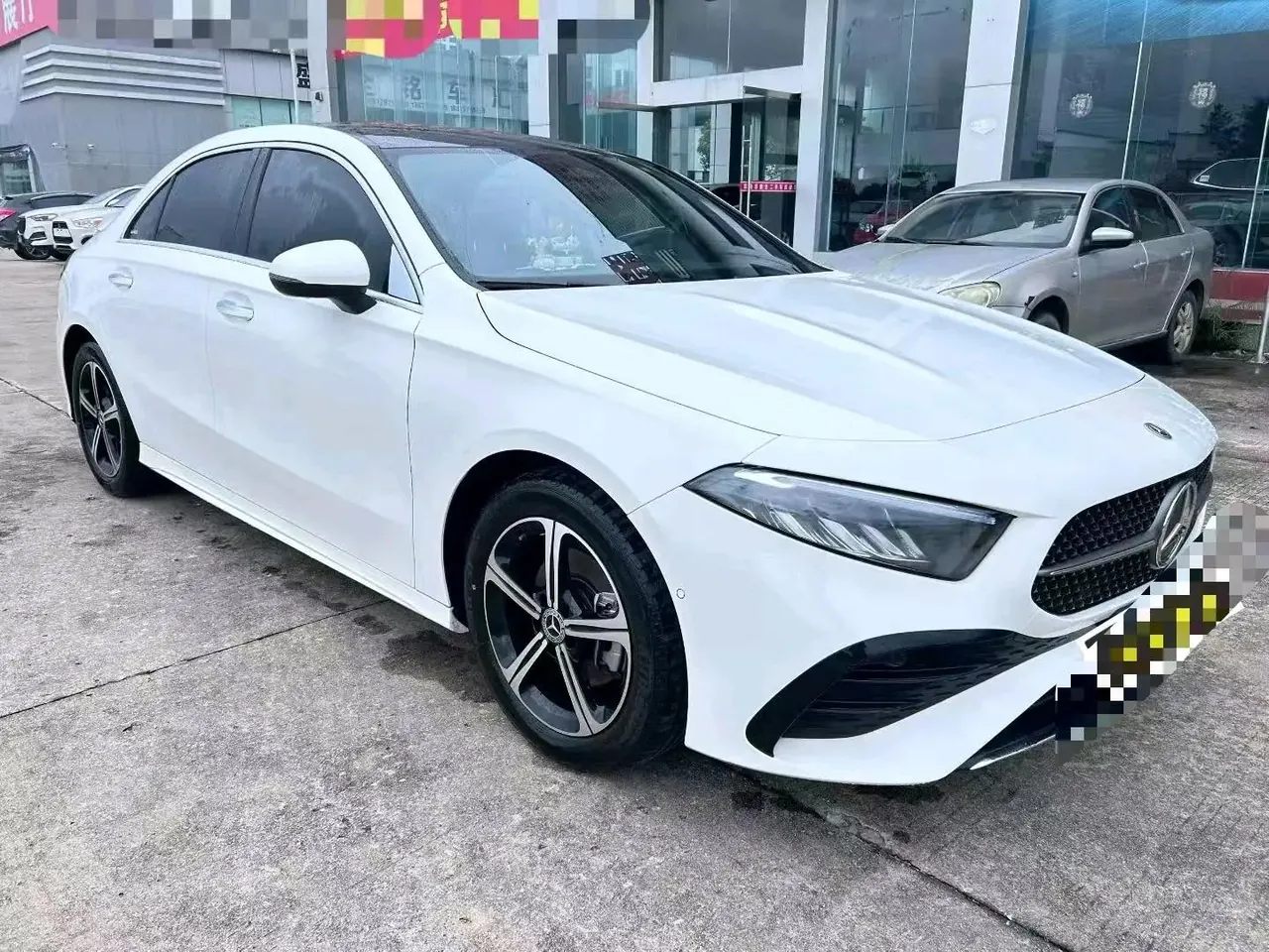 Mercedes Benz Class A 2023 A 200 L 1.3T Fashion Automatic Gear 3